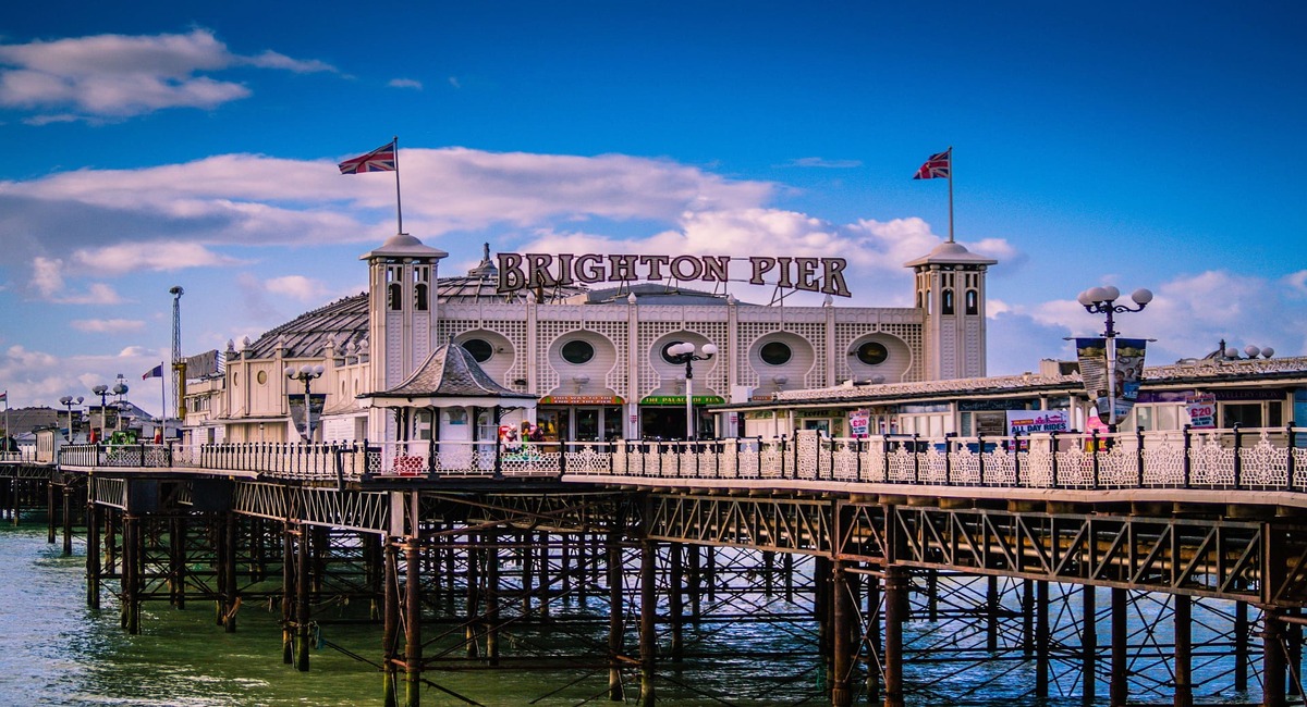 BRIGHTON - UNIVERSITY OF SUSSEX