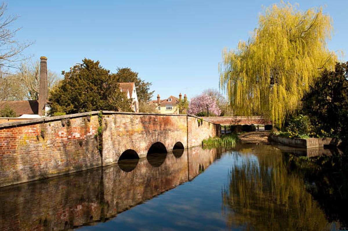 HATFIELD - UNIVERSITY OF HERTFORDSHIRE 