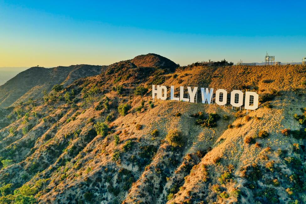 LOS ANGELES - CONCORDIA UNIVERSITY