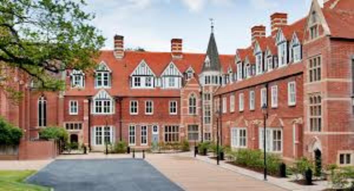 GROSVENOR HALL ADVENTURE  