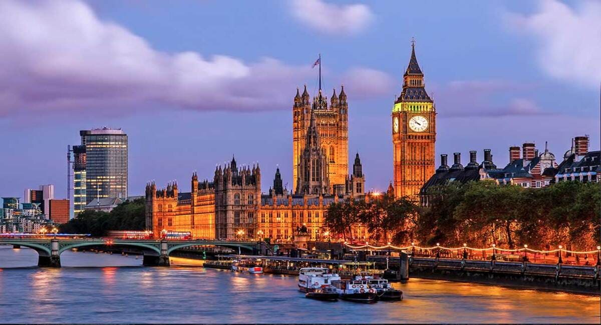 LONDRA - UNIVERSITY OF ROEHAMPTON