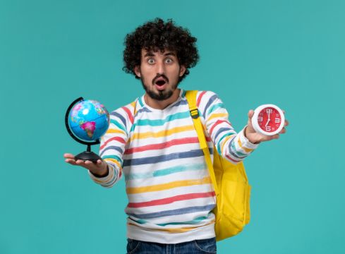 Studiare all'Estero: Trova il Momento Perfetto per Partire!